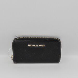 Michael Kors Jet Set wallet clutch organizer